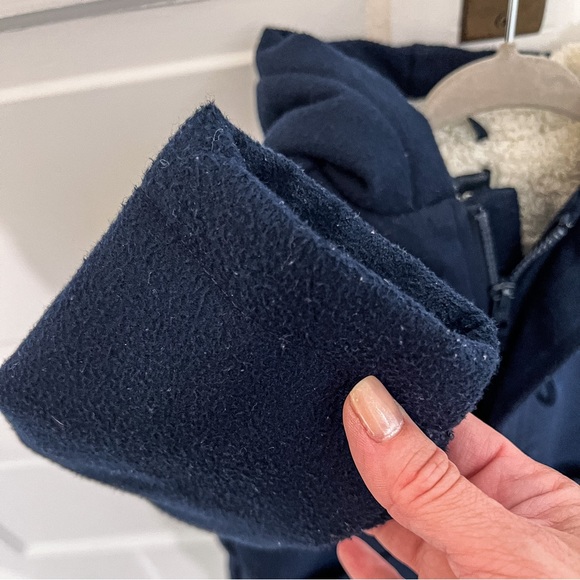 Fleece-lined navy wool peacoat - Picture 5 of 9